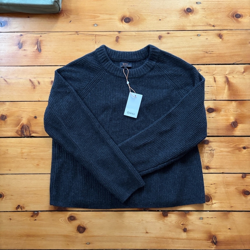 Mongolian Cashmere Fisherman Crewneck Sweater - Picture 5 of 6